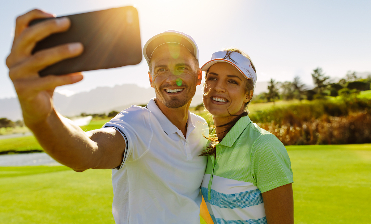 Cinq moyens astucieux d’attirer de nouveaux golfeurs sur les terrains de golf