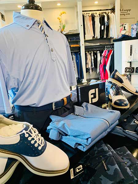 vêtement de golf pour homme à la boutique du Summerlea